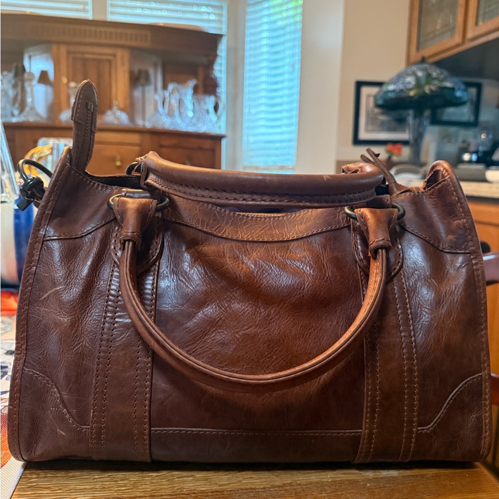 FRYE MELISSA SATCHEL
NWT COGNAC